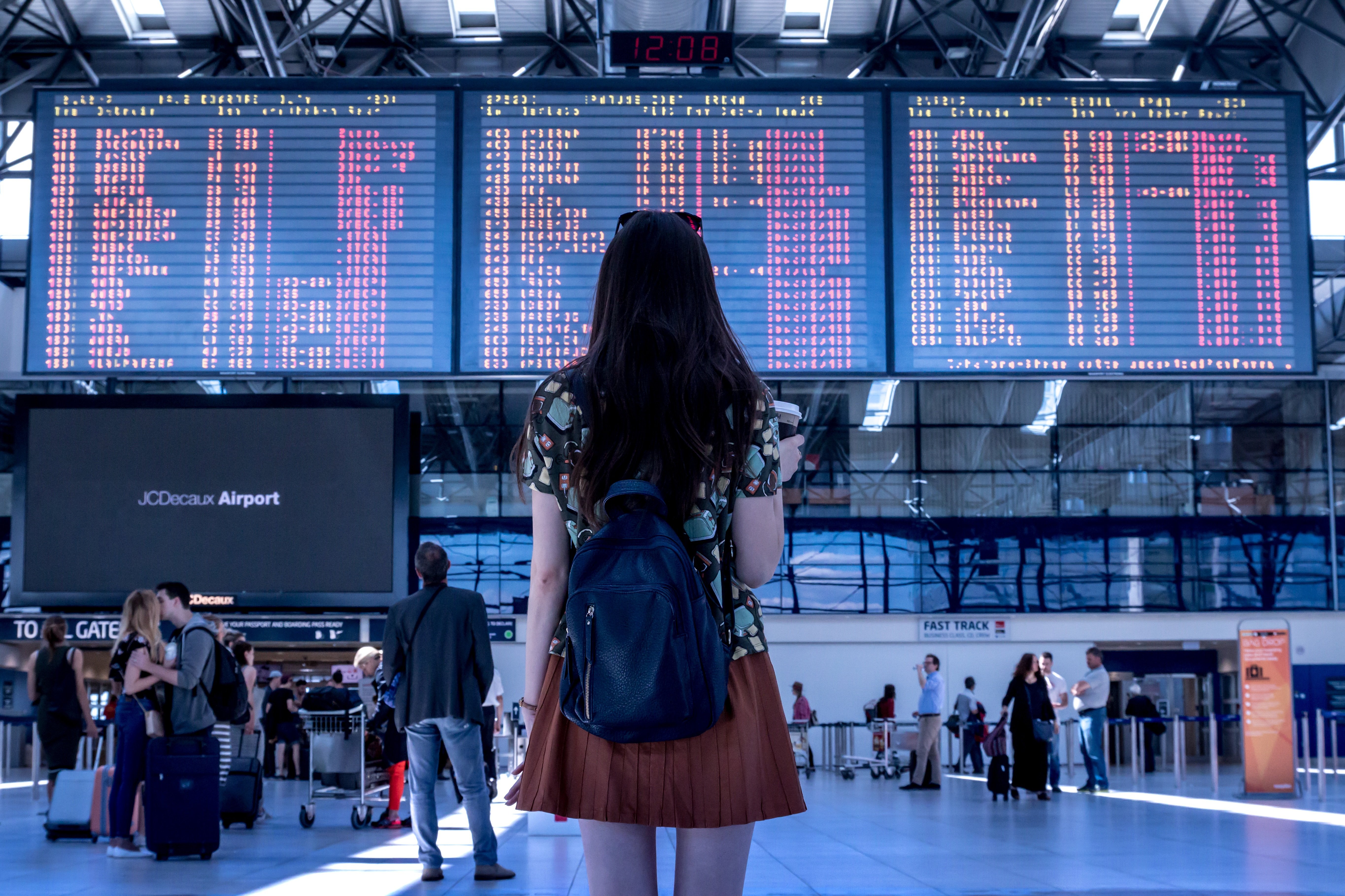 Traveler arriving for Phase 4: Arrival and Transfers